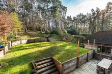 Frensham Vale, Farnham, GU10 photo 9