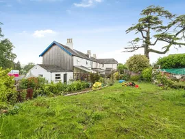 Lyme Road, Axminster thumb 2
