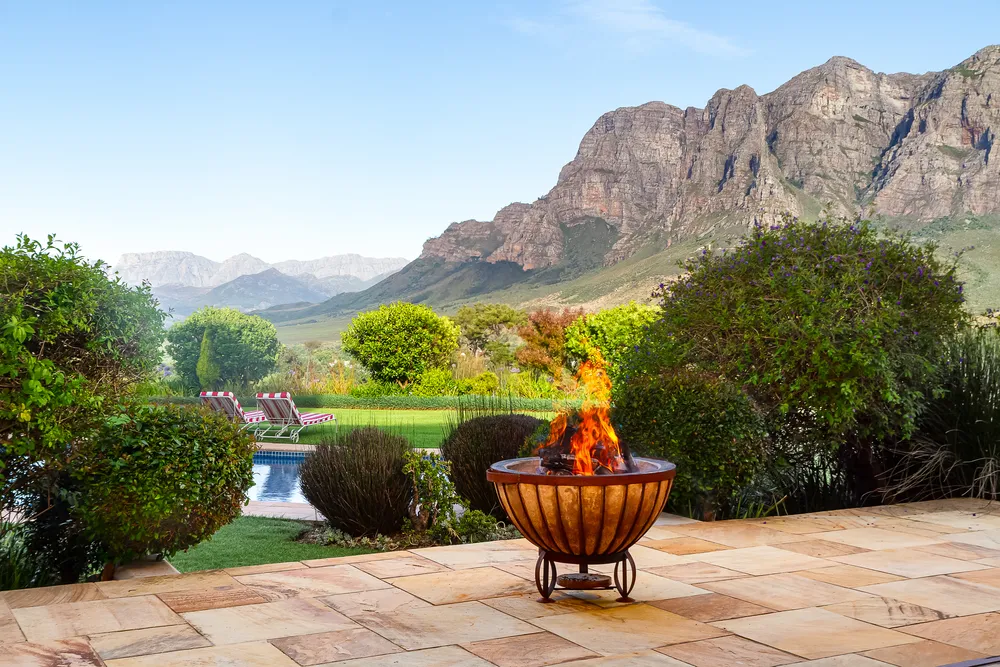 South Africa, Western Cape, Stellenbosch Farms, Zevenrivieren Rd, BMontagnes