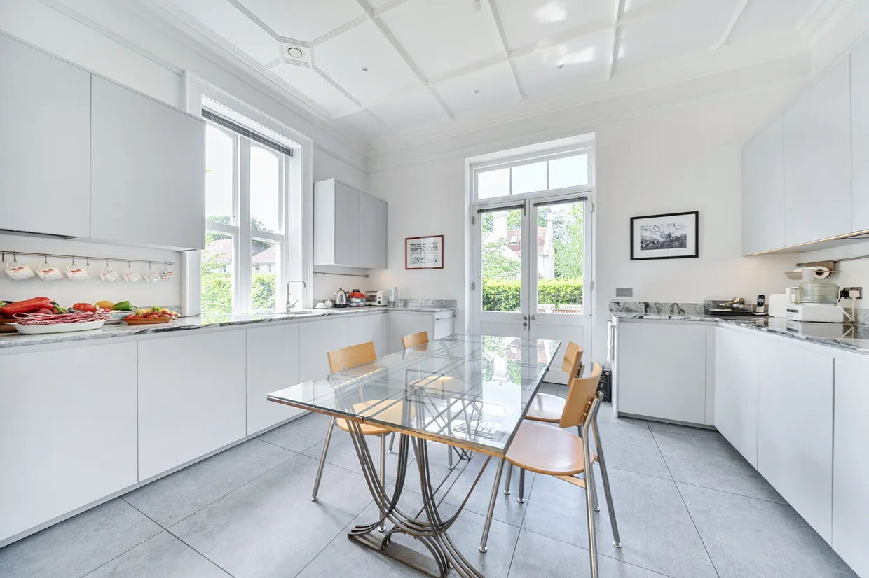 Westcott Road, Dorking, RH4 photo 5