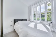 Westcott Road, Dorking, RH4 photo 6