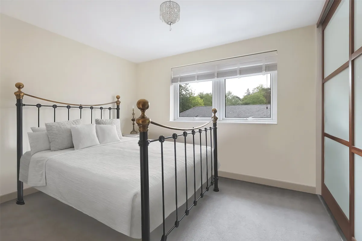 Defoe Court, Reigate Road, Dorking, Surrey, RH4