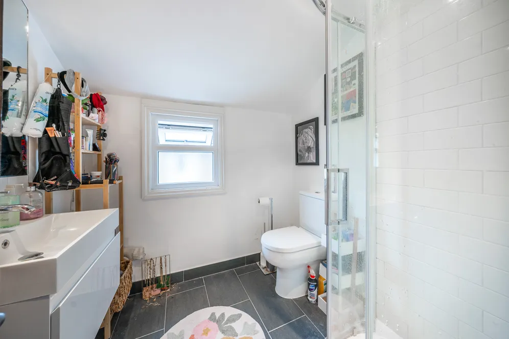 Plato Road, London, SW2 photo 9