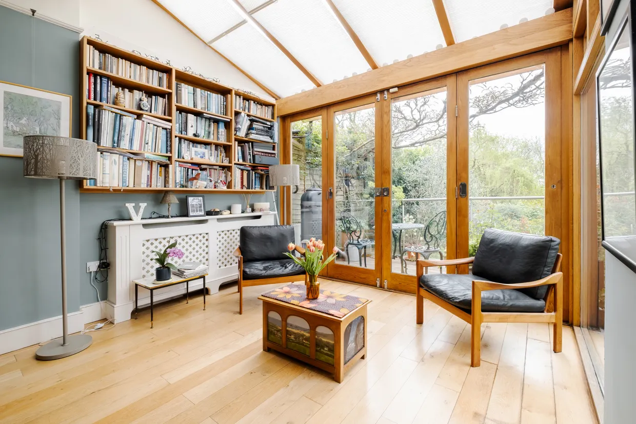 Church Crescent, London, N10 photo 9