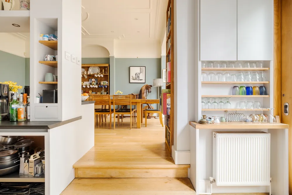 Church Crescent, London, N10