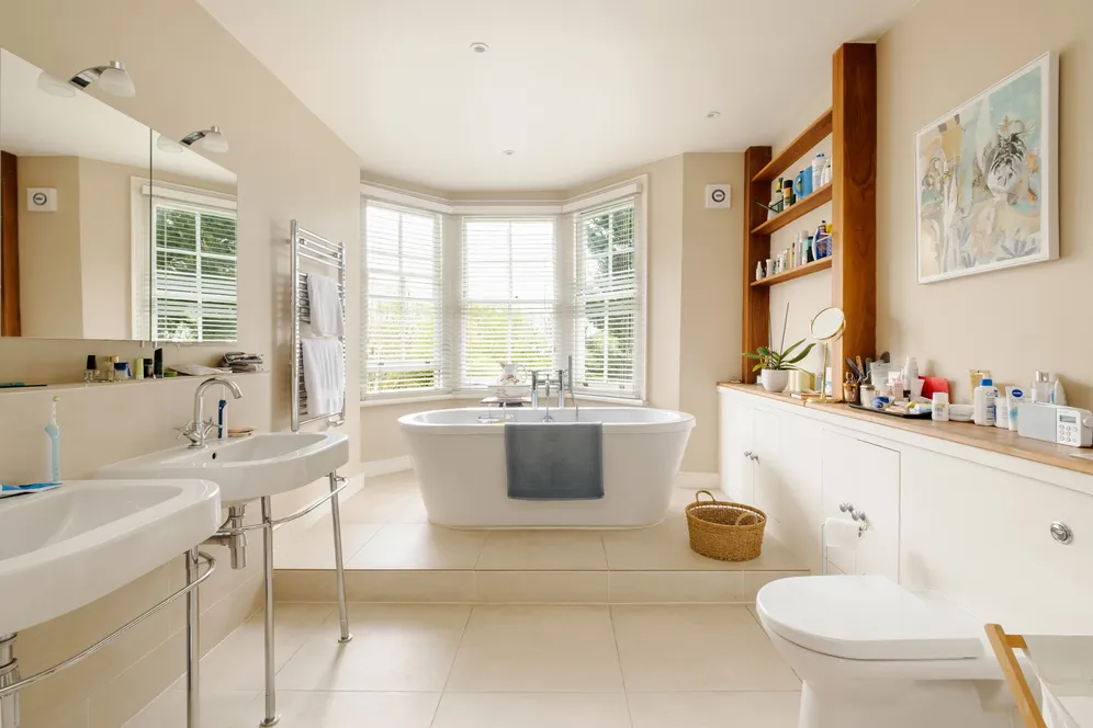 Church Crescent, London, N10 photo 17