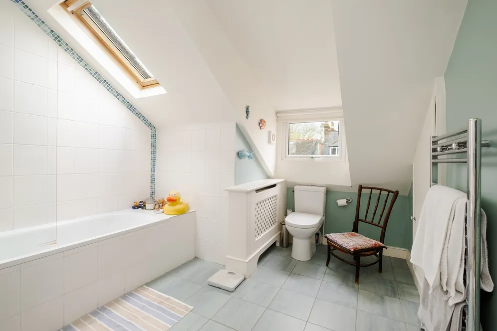 Church Crescent, London, N10 photo 28