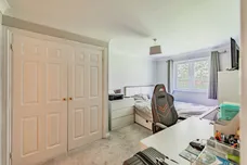 Beverley Mews, Crawley