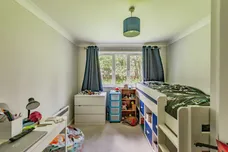 Beverley Mews, Crawley
