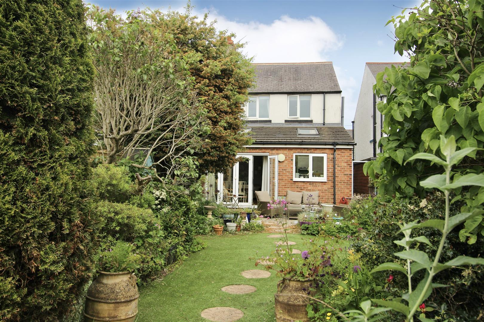 Uplands, Whitley Bay Image 21