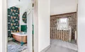 Property image gallery