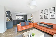 Felnex Avenue, Wallington