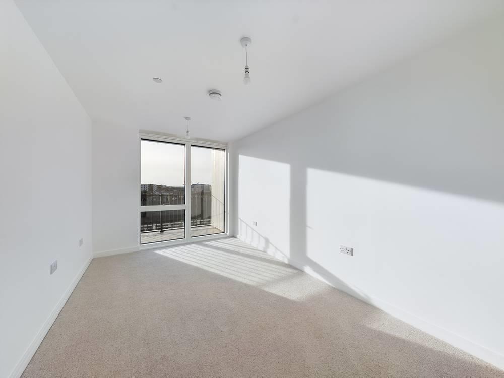 The Broadway, Crawley Image 9