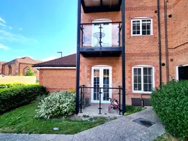 Diamond Drive, Didcot photo