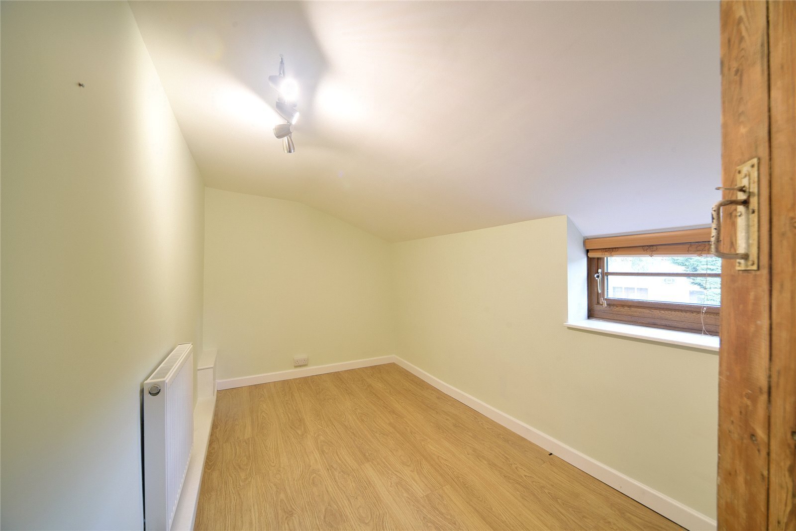 Kennett, Newmarket, Suffolk, CB8 Image 15