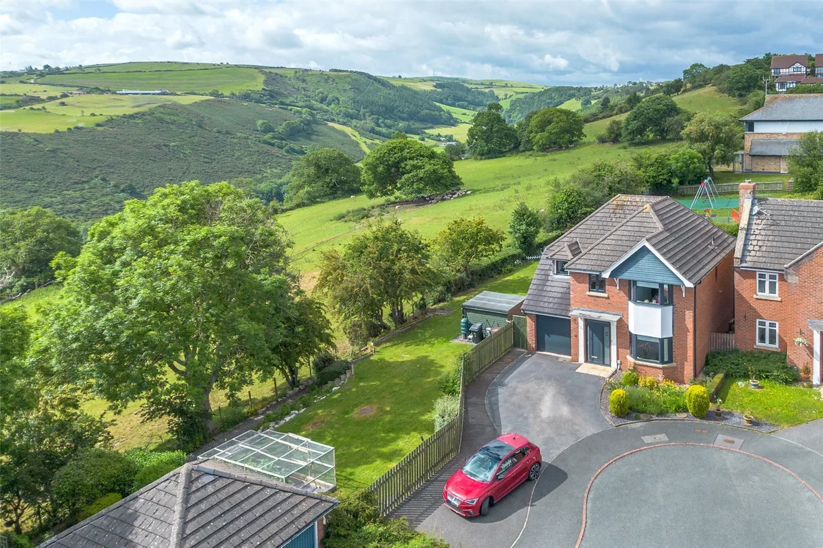 Cerddedfa Glyder, Colwyn Bay, Conwy, LL29