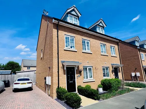 Stimpson Street, Sutton, Elyphoto