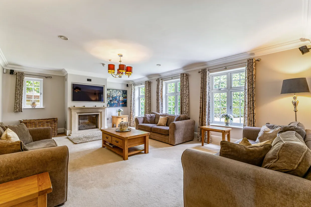 Blackmore Way, Wheathampstead, AL4 photo 3