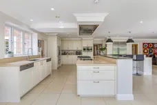 Blackmore Way, Wheathampstead, AL4 photo 12