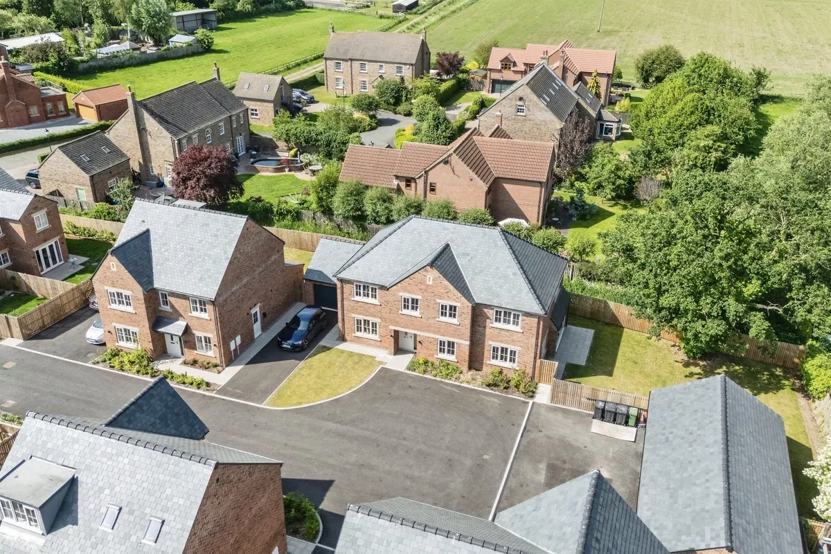 Fenton Meadows, Barmby-On-The-Marsh, Goole