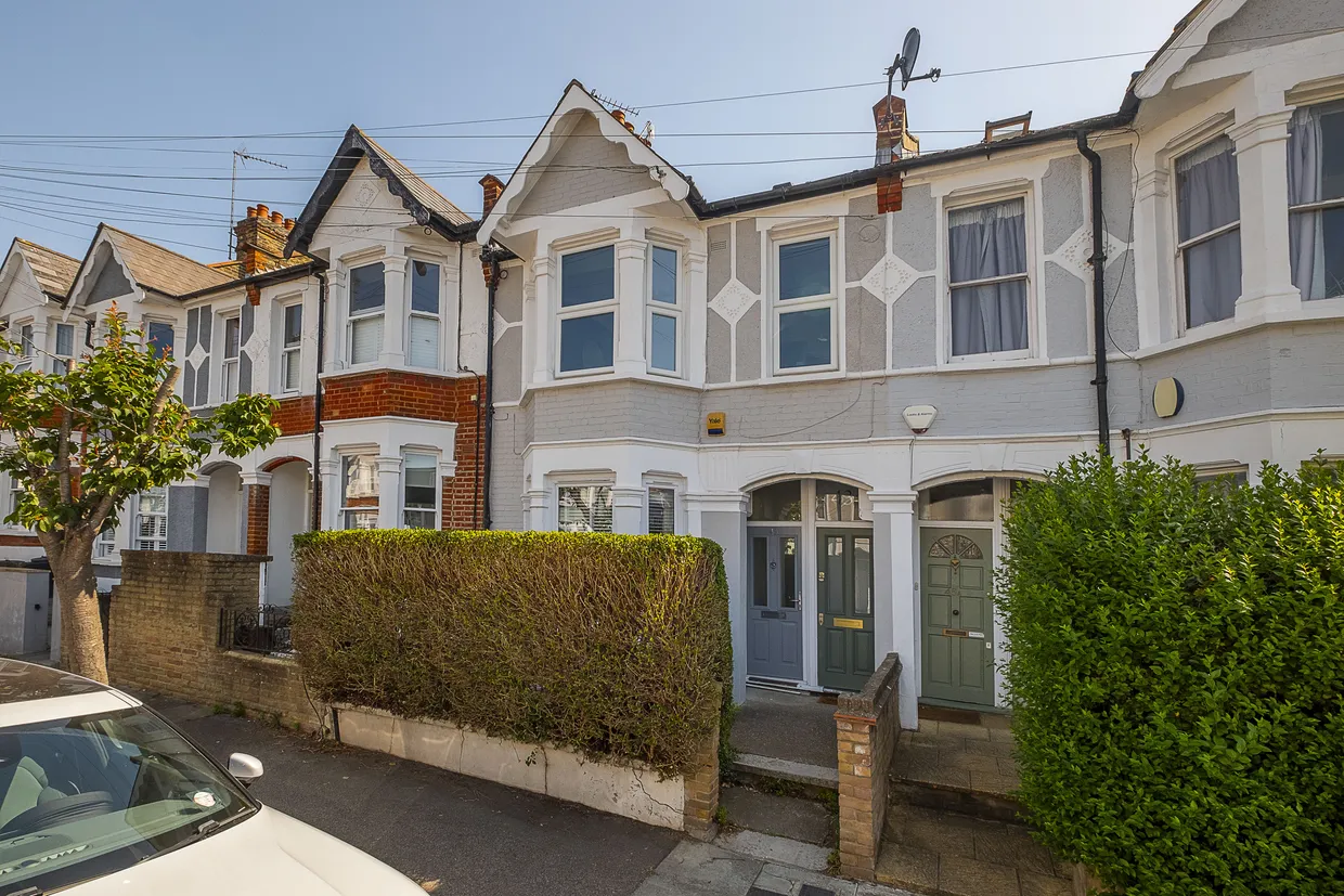 Duntshill Road, London, SW18 photo 2