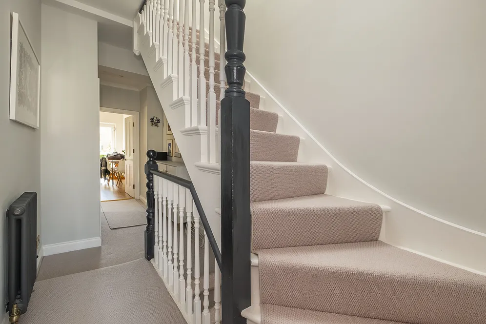 Duntshill Road, London, SW18 photo 8