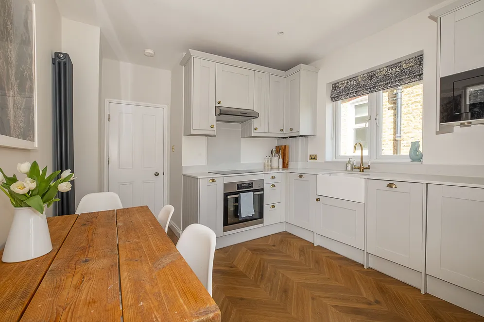 Duntshill Road, London, SW18 photo 9