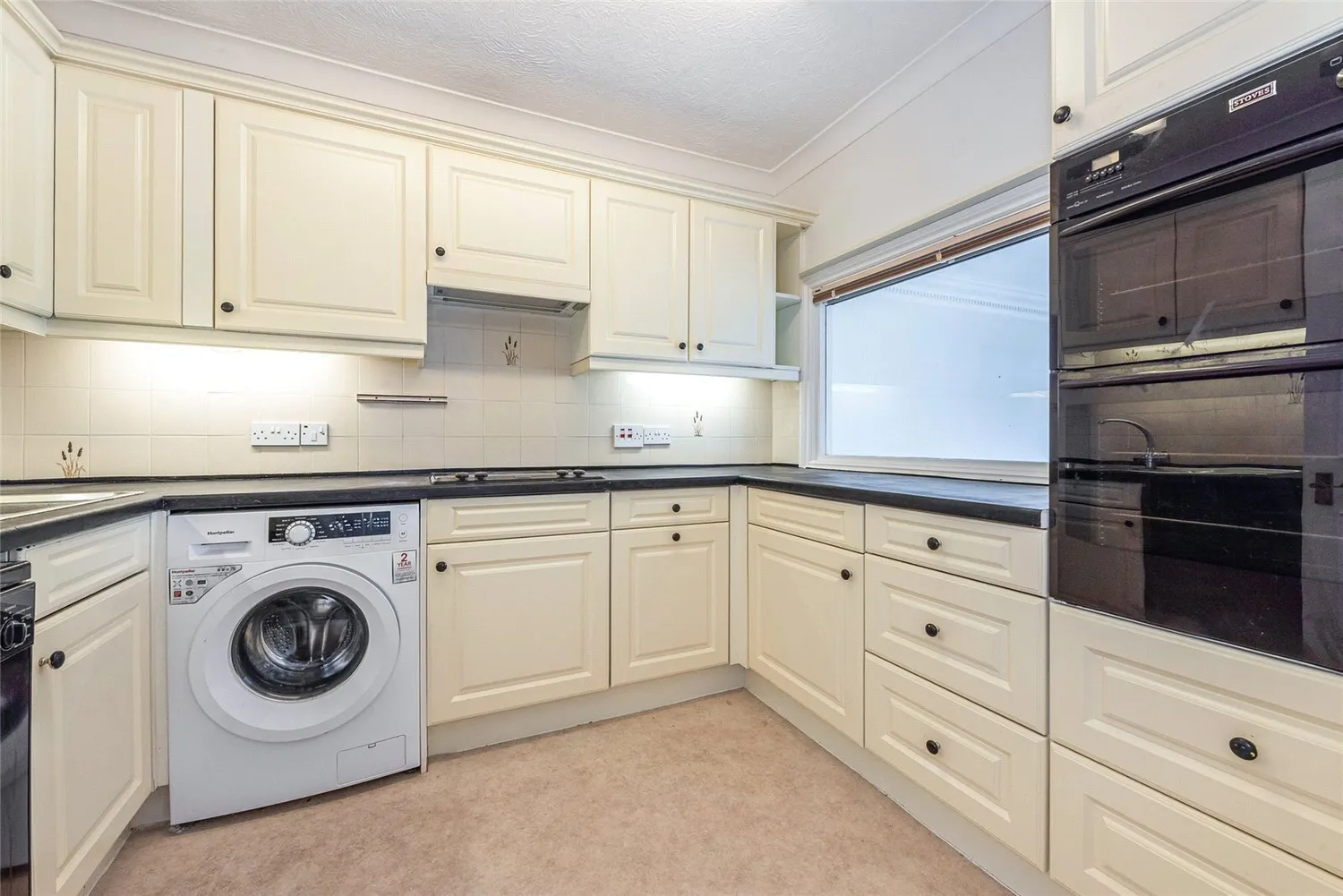 Tollhouse Close, Chichester, PO19 photo 5