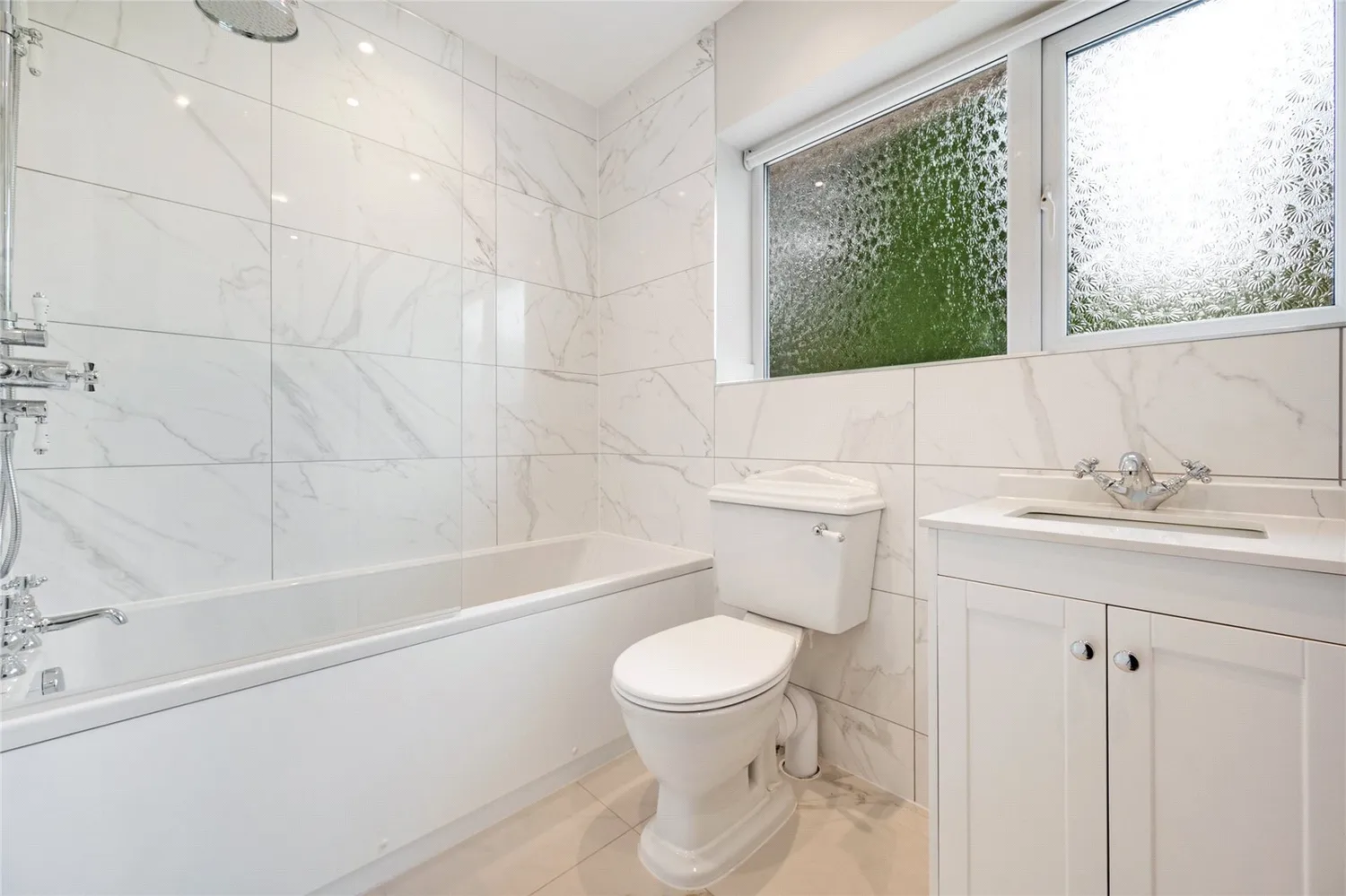 Meadow Drive, Prestbury, SK10 photo 11