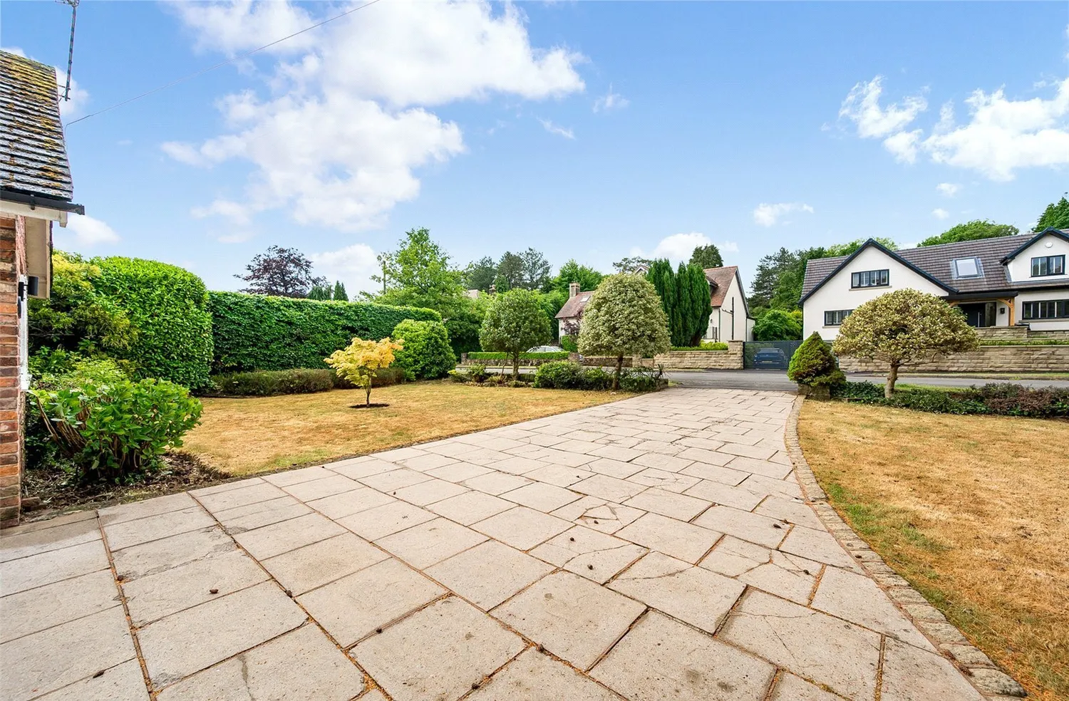 Meadow Drive, Prestbury, SK10 photo 15
