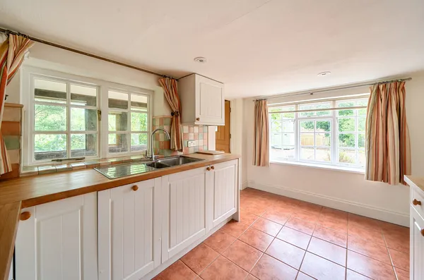 Weston-Subedge, Chipping Campden, GL55 photo 14