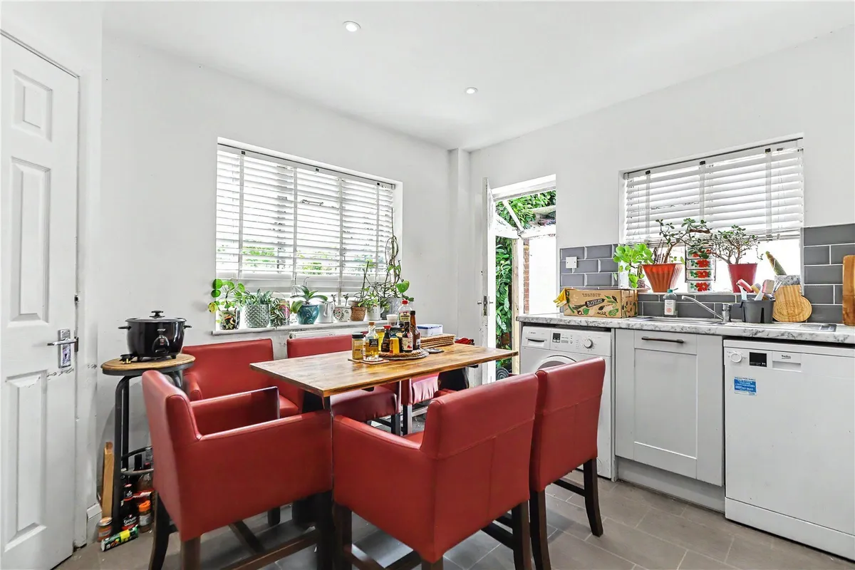 Cavell Road, Oxford, Oxfordshire, OX4