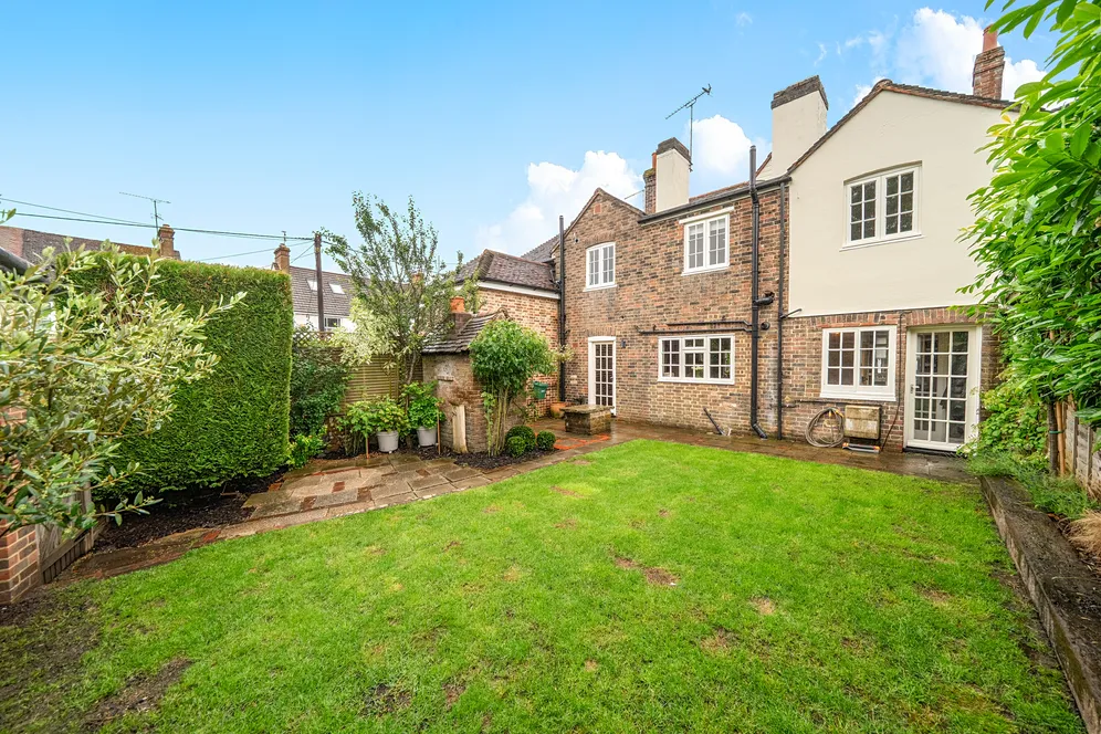 Whitemans Green, Cuckfield, RH17 photo 16