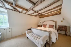 Whitemans Green, Cuckfield, RH17 photo 11