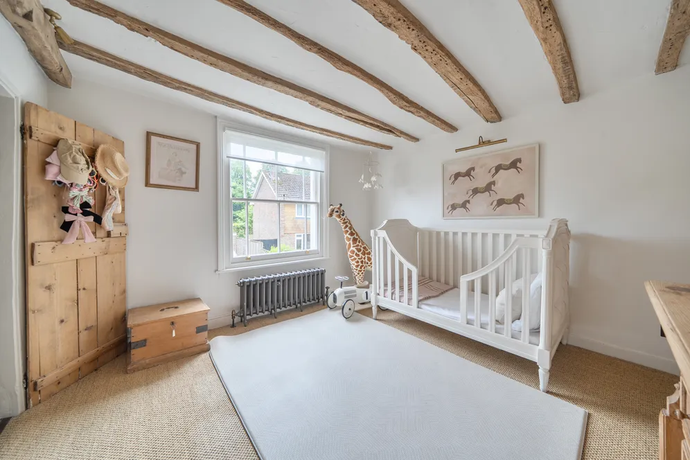 Whitemans Green, Cuckfield, RH17 photo 13