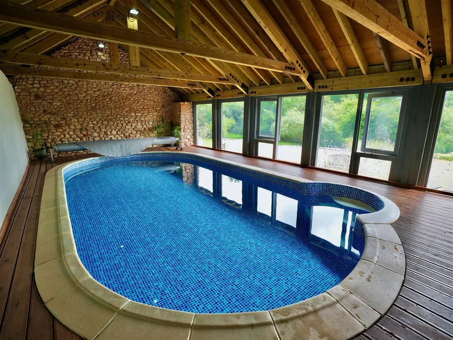 Property Image 12