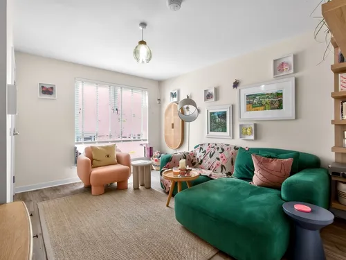 Lakeview Grove, Glasgowphoto