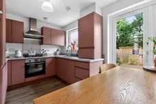 Lakeview Grove, Glasgow