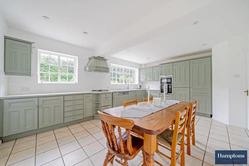 Station Road, Sunningdale, SL5 photo 5