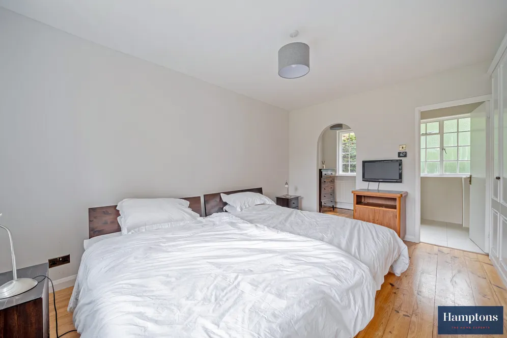 Station Road, Sunningdale, SL5 photo 10