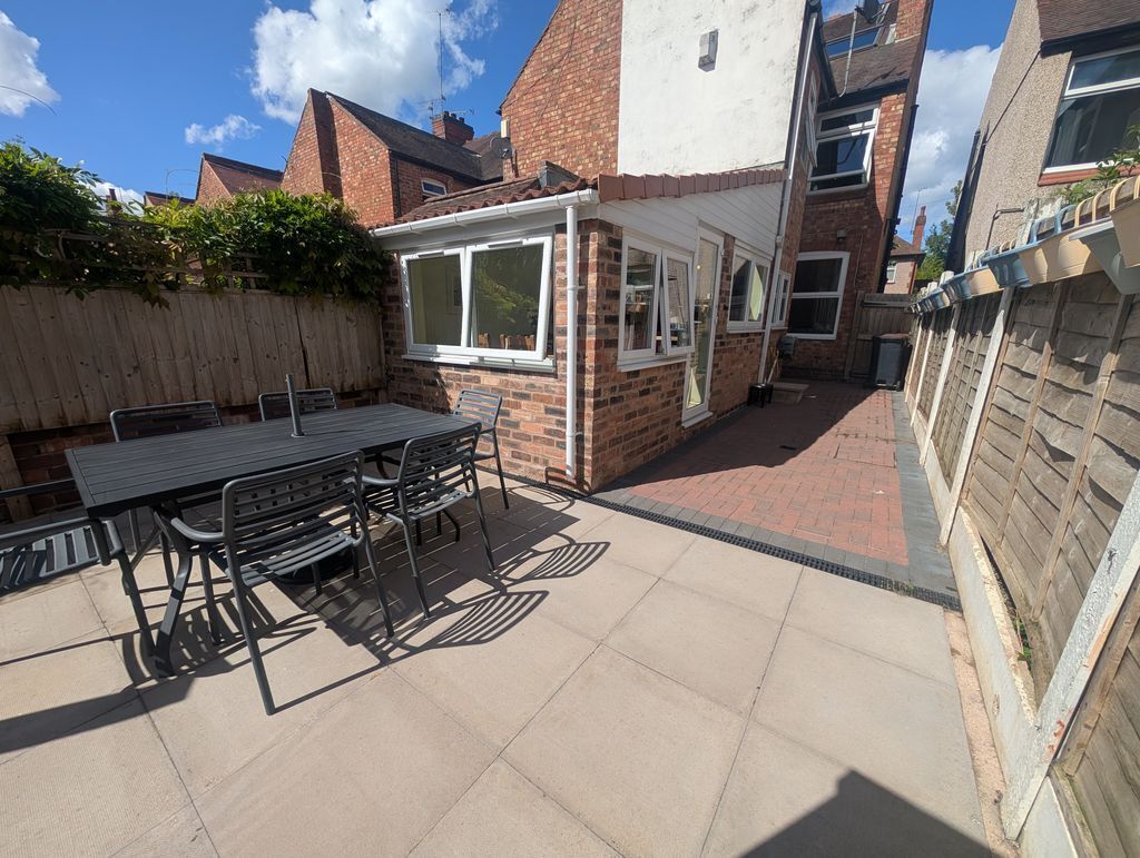 Earls Road, Nuneaton Image 14