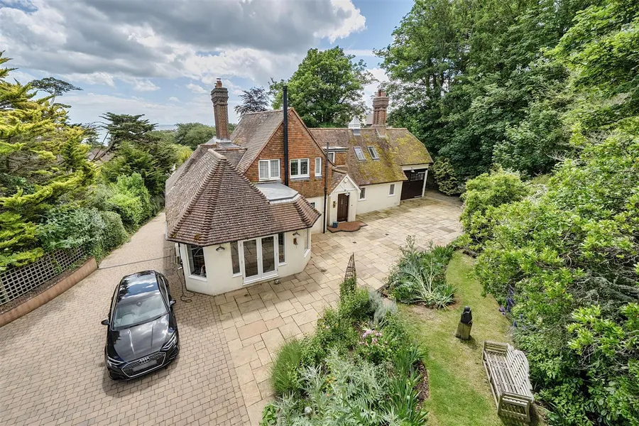 Property Image 25