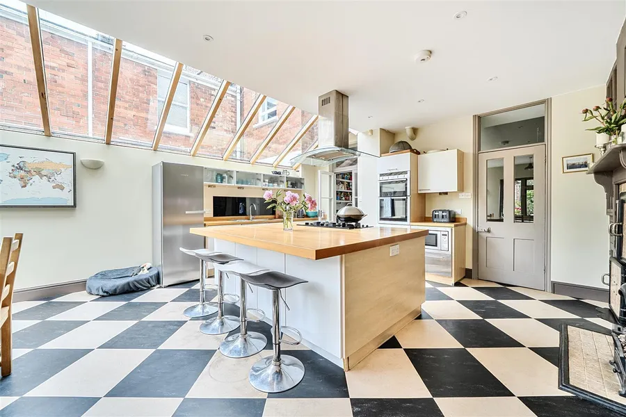 Property Image 10