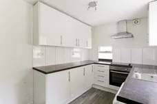 Tyneham Road, London, SW11 photo 10