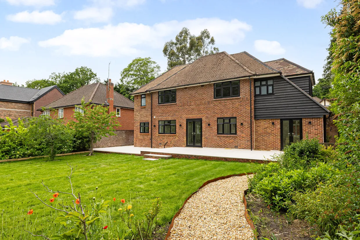 Springfield Lane, Fleet, GU51 photo 17