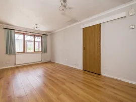 Cerne Close, West End, Southampton thumb 3