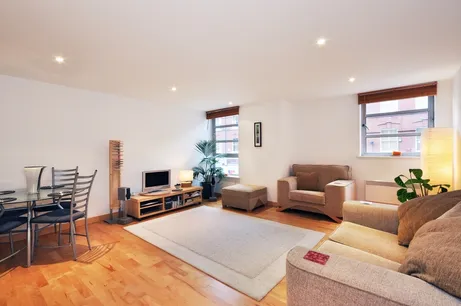 Leyden Street London E1