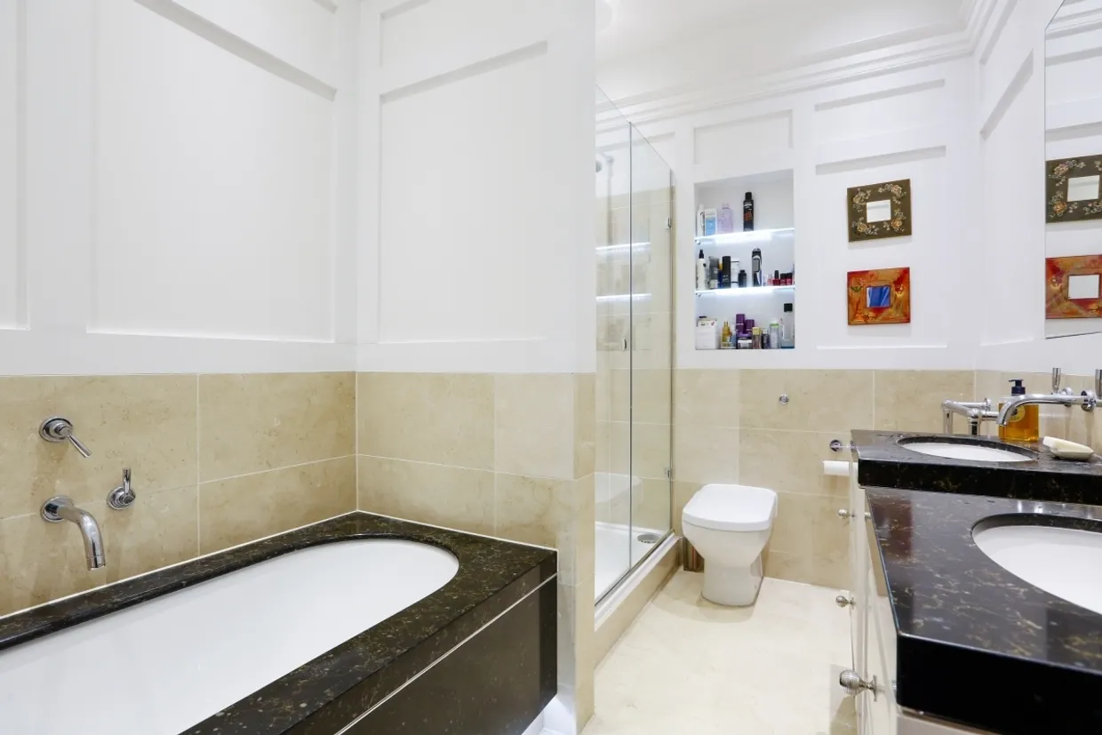 Roehampton Lane SW15 photo 7
