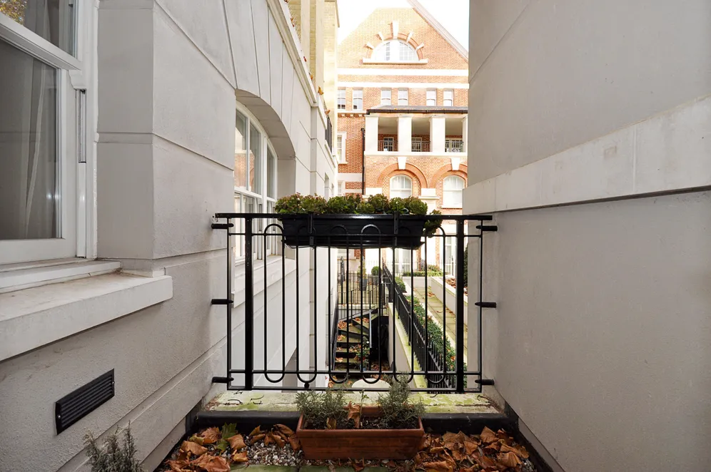 Vincent Square Westminster SW1P photo 11