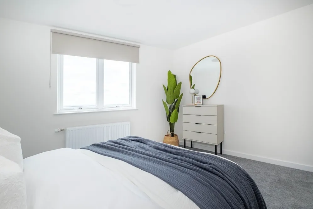 Elmsleigh Road Staines TW18 photo 7
